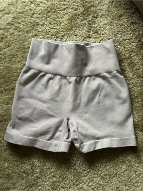 BO+TEE ATHLETIC SHORTS